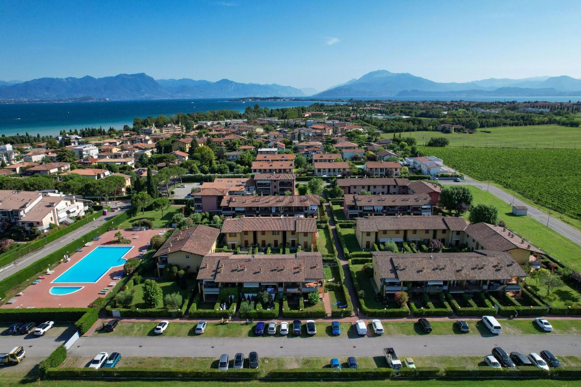 Appartamento Al Cascinale Desenzano del Garda Exterior photo