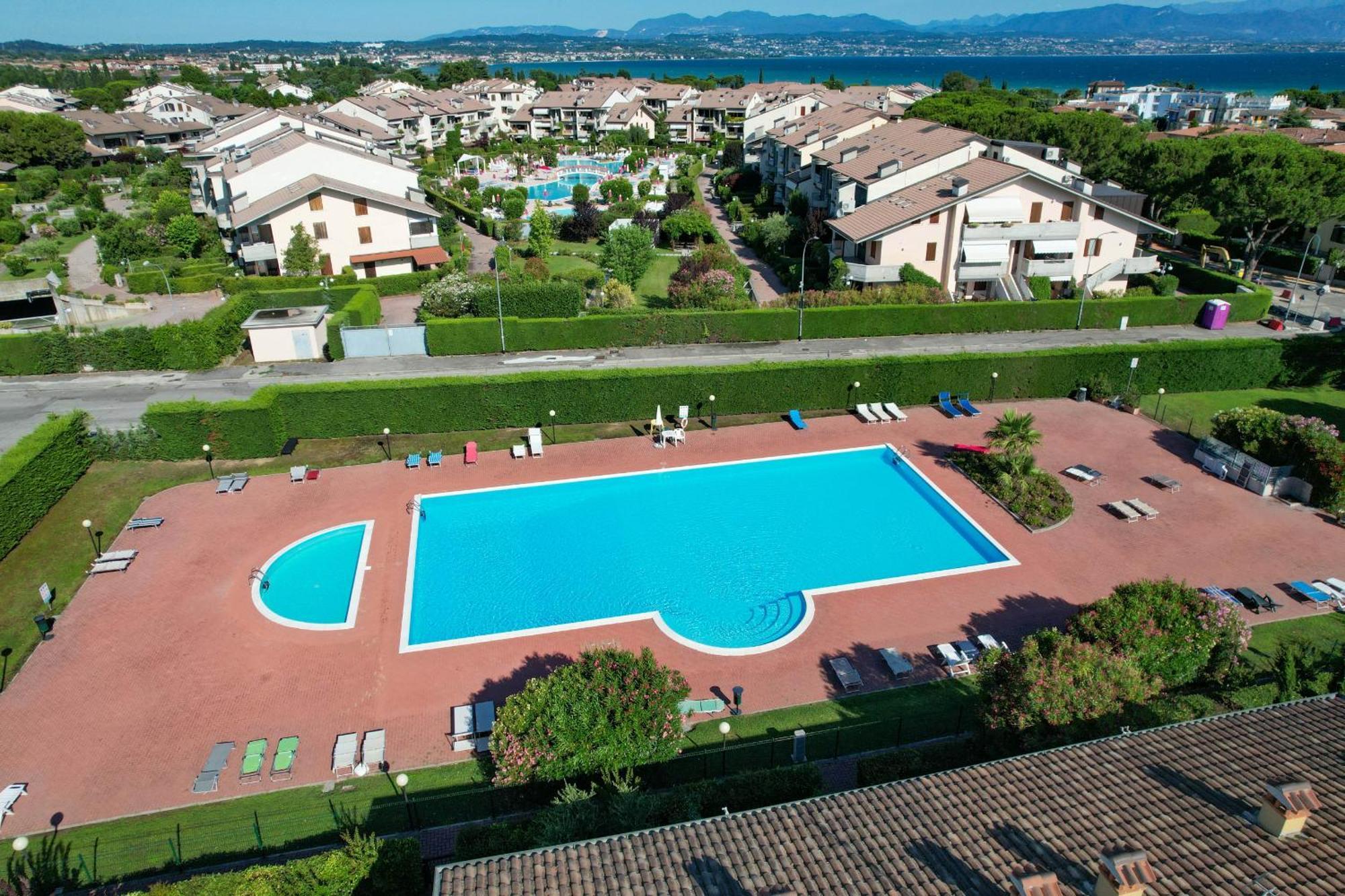 Appartamento Al Cascinale Desenzano del Garda Exterior photo